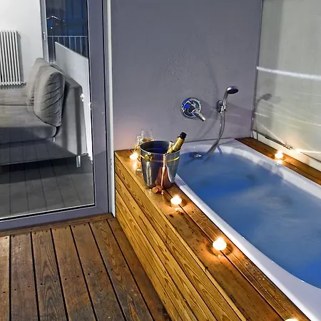 Mecki Apartments Torbole Sul Garda Room photo